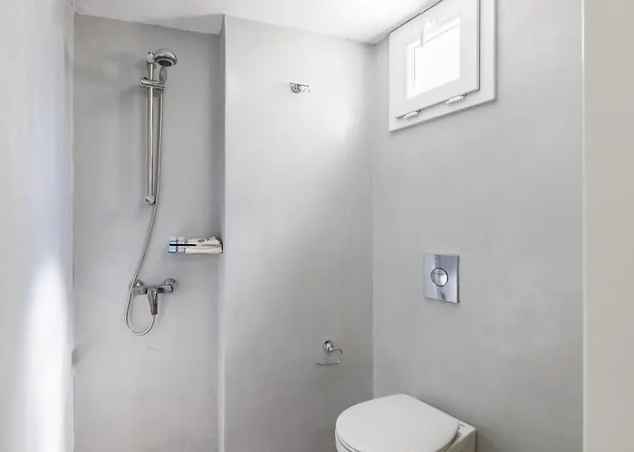 Iria's Petite Skopelos Town